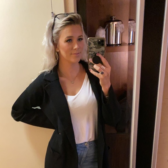 Meet the posher - Picture 2 of 2